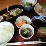 Sengakuji Monzem Monya - 季節のご膳