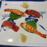 美味いもん屋 わ多なべ - 車海老、大間の鮪の握り