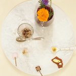 メイユー アヴニール ア トウキョウ - ランチコース 2592円 のプティ フール