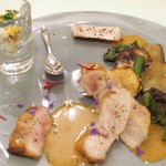 ランチコース 2592円 の藤沢産 みやじ豚