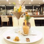 メイユー アヴニール ア トウキョウ - ランチコース 2592円 の可愛く豊富なプティサレ、平塚産 無農薬野菜のクリュディテ畑