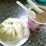 妙口四神湯 包子專売店 - 