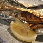 魚浜 - 秋刀魚の塩焼き