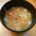 金太楼鮨 - 甘エビのみそ汁付き。飲み放題でした