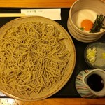 蕎麦切り 春のすけ - とろろ蕎麦、950円です。