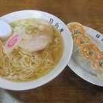 青竹手打ラーメン 日向屋 - 