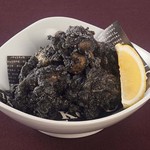 絞め鶏の黒唐揚げ