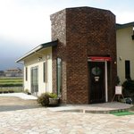 est - 
