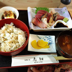 Wafuu No Mise Shichi - 刺身定食