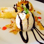 Shokusai Yushu Dining &Cafe Amica - 手作りクレープのデザート