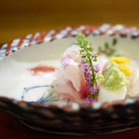 ひろ作 - 鯛とこち昆布締め