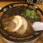 博多三氣 - こってり黒とんこつ負けん氣ラーメン