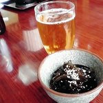 さぬき - つきだし（昆布）ビールについています