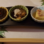 肴菜やのり蔵 - 鏡、剣、勾卵の3種の神器