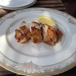 トラットリアシゲゾー - 連れ、大絶賛のチキンの香草焼き