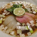 鴨そば（細麺）　
          ９００円