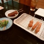 みんなの力 - ししとう、串カツ味噌、ウズラ、串ソース
