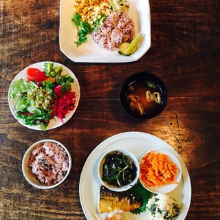 ダウン ザ ステアーズ_0