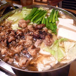 Motsunabe Sumibikushiyaki Goryonsan - 炭焼きもつ鍋