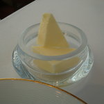 レストラン タテル ヨシノ 銀座 - 2010/11　バター。