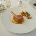 レストラン タテル ヨシノ 銀座 - 2010/11　子羊のロースト　クルミのペルシヤード風。