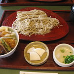 蕎麦わび介 - ランチ　小紅葉天丼とせいろ