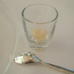 レストラン タテル ヨシノ 銀座 - 2010/11　マロンのエクラゼに軽やかなメレンゲを添えて。