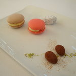 レストラン タテル ヨシノ 銀座 - 2010/11　小菓子。