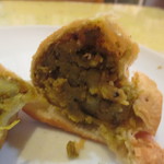 ムンバイキッチン - サモサの断面