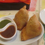 「サモサ」（500円）