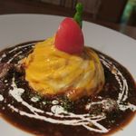 カウボーイカレー - 新メニュー：カウガールオムライス、玉子をドレスに見立てているんですね！