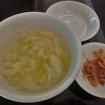 胡同文華 - 白湯玉子スープと箸休めザーサイ