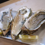 すし屋の喜楽 - 牡蠣