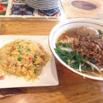 アンドテーブル - 台湾坦仔麺、半炒飯セット¥880