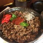 Sennaritei - 近江肉 牛丼 ズーム