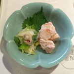よねさん - ネギとアサリの深川だし煮 + 桜エビのポテサラ