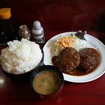 サウス・ウィング - メンチカツ定食