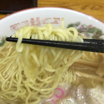 ラーメン幸雅 - のびにくい麺リフトアップ