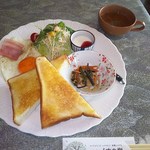 和風喫茶 くすの樹 - トーストモーニング<税込>500円　※これにオレンジジュースが付きます(2016.09.16)