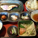 阿も珍川口店 - 阿も珍定食