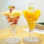 '16.08パフェ(桃･マンゴー)