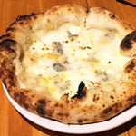 quarto - クワトロフォルマッジ！
                                d(^_^o)