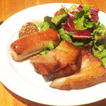 quarto - ウインナーが美味いわ
      d(^_^o)