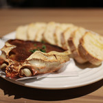 スペイン食堂 Estoy lleno - カニとカニ味噌のオーブン焼き【 チャングロ 】☆