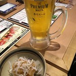 鮪大学水産研究所 - 突き出しとビール