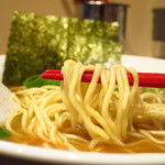 ニゴリ ジョウユ ラーメン 五文 - 