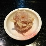 天ぷら専門 多から - 前菜（梅干し）