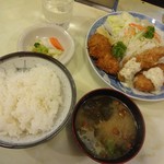 あけぼの - サービス定食