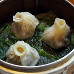 上海点心 豫園 - 小籠包