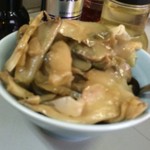 赤坂珉珉 - 卓上の搾菜サービス。